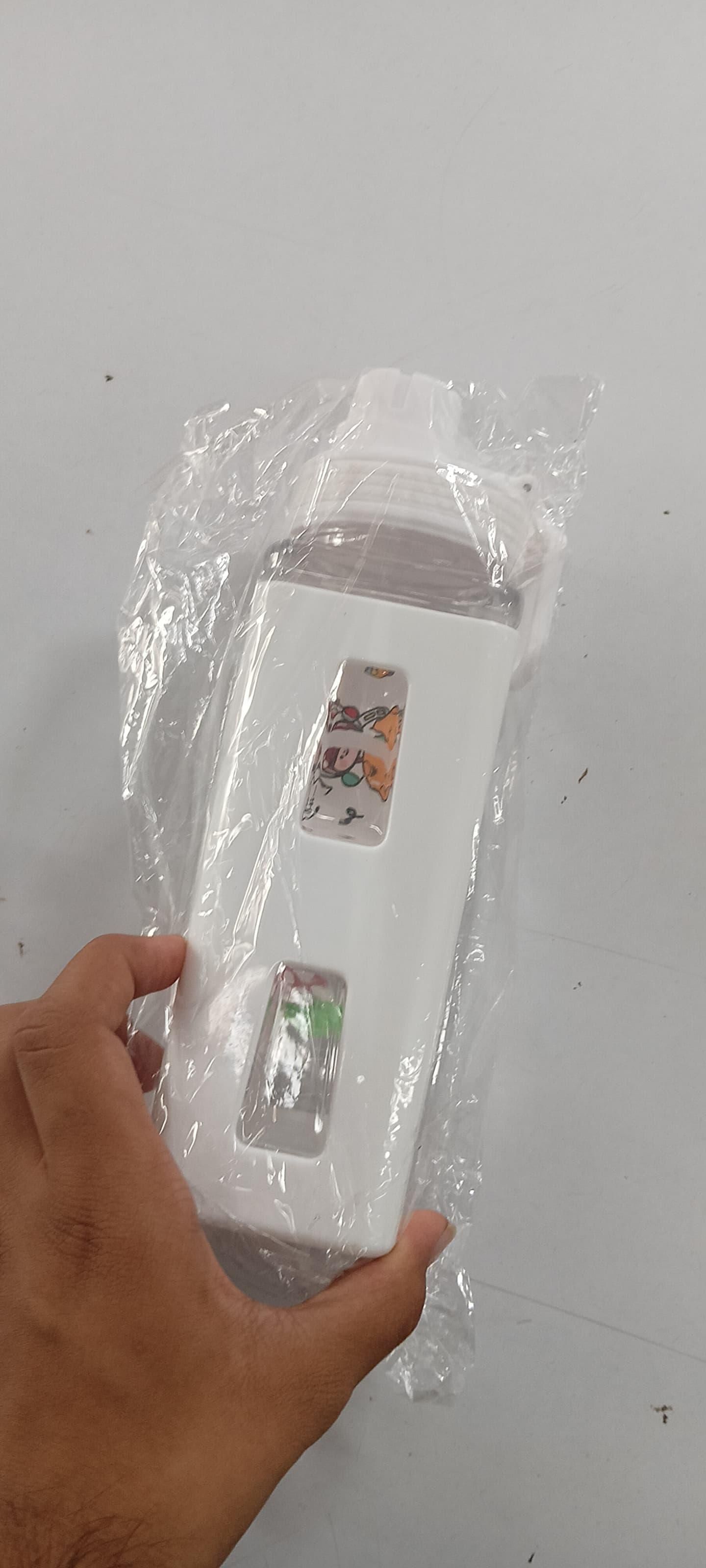 Kawaii Straw Water Bottle – 700ml Leakproof Bottle with Lid for School & Travel