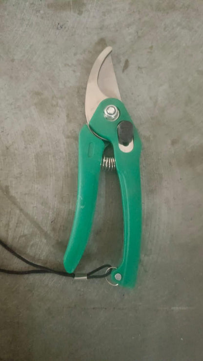 6-in-1 Gardening Tools Set with Organizer Box – Multi-Purpose Hand Tools Kit for Planting, Weeding & Digging"